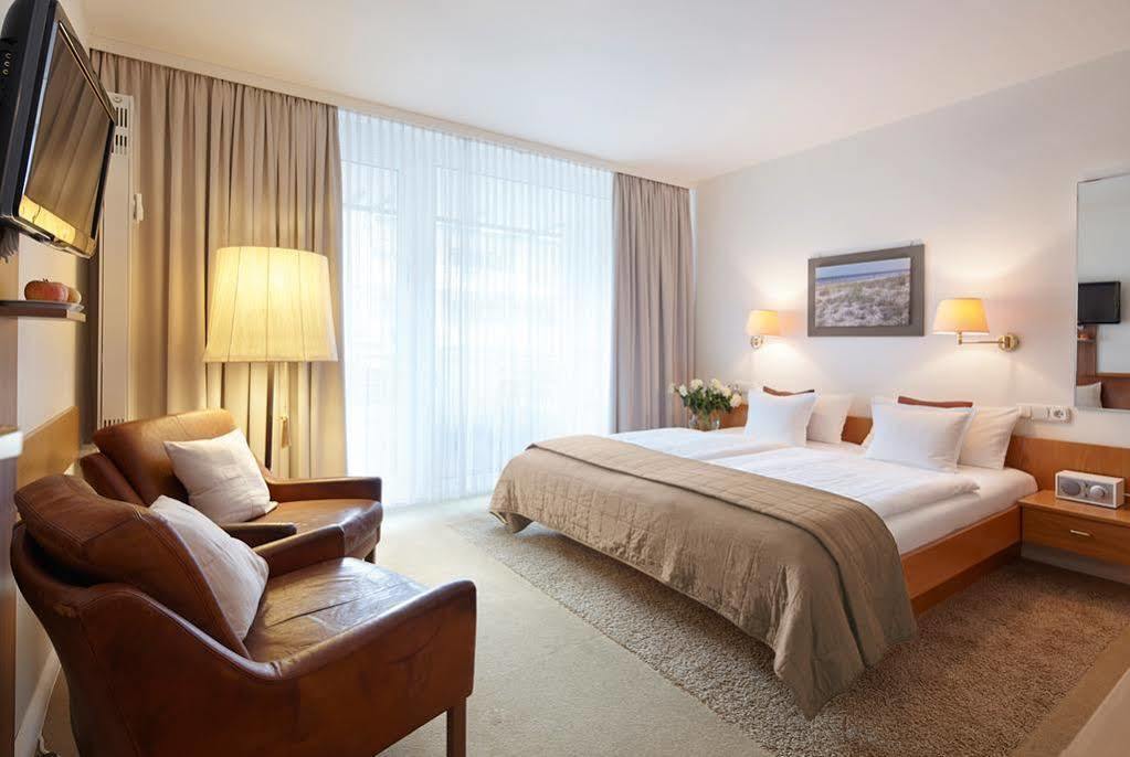 Hotel Ancora Timmendorfer Strand Buitenkant foto