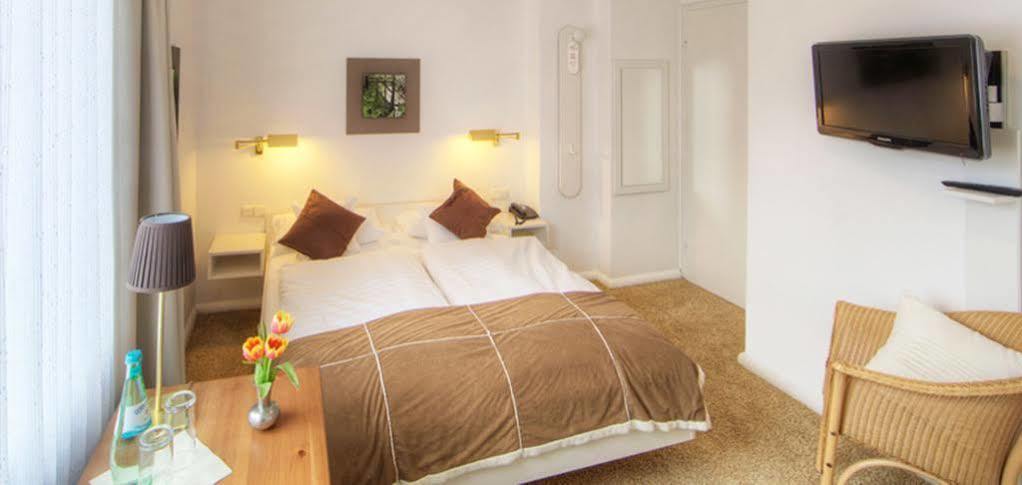 Hotel Ancora Timmendorfer Strand Buitenkant foto
